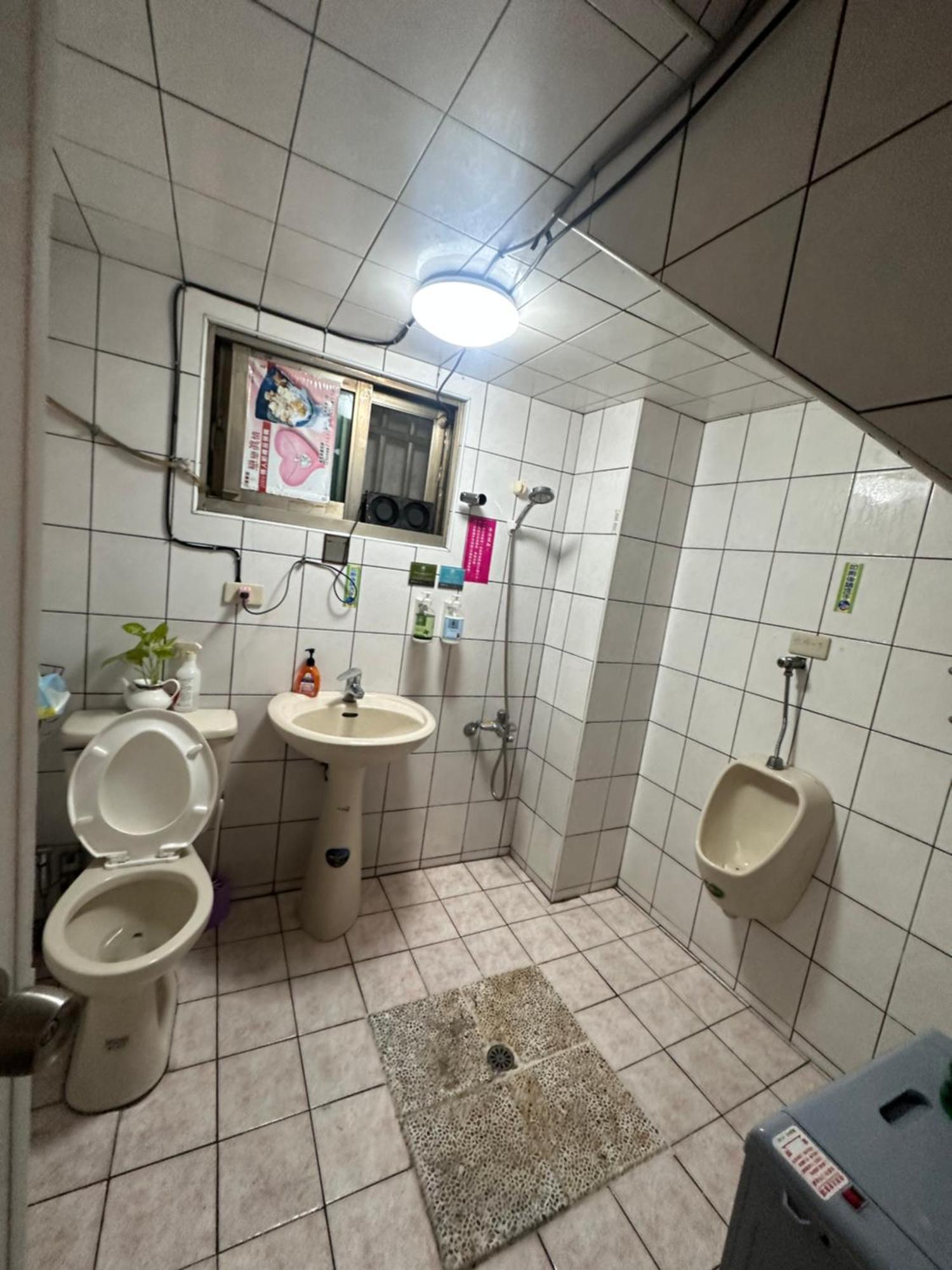 Jiji Art Backpackers Hostel Екстер'єр фото
