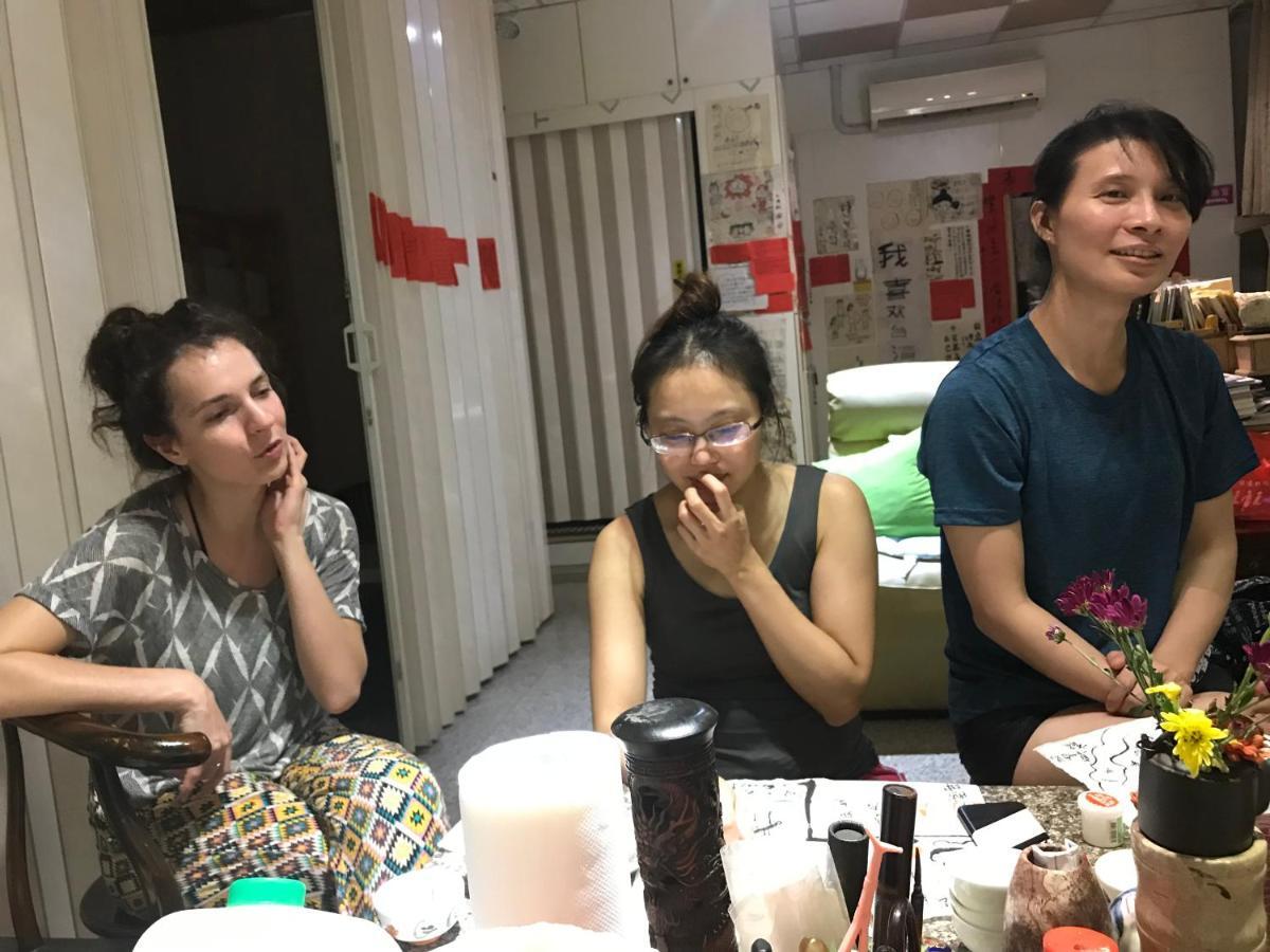 Jiji Art Backpackers Hostel Екстер'єр фото